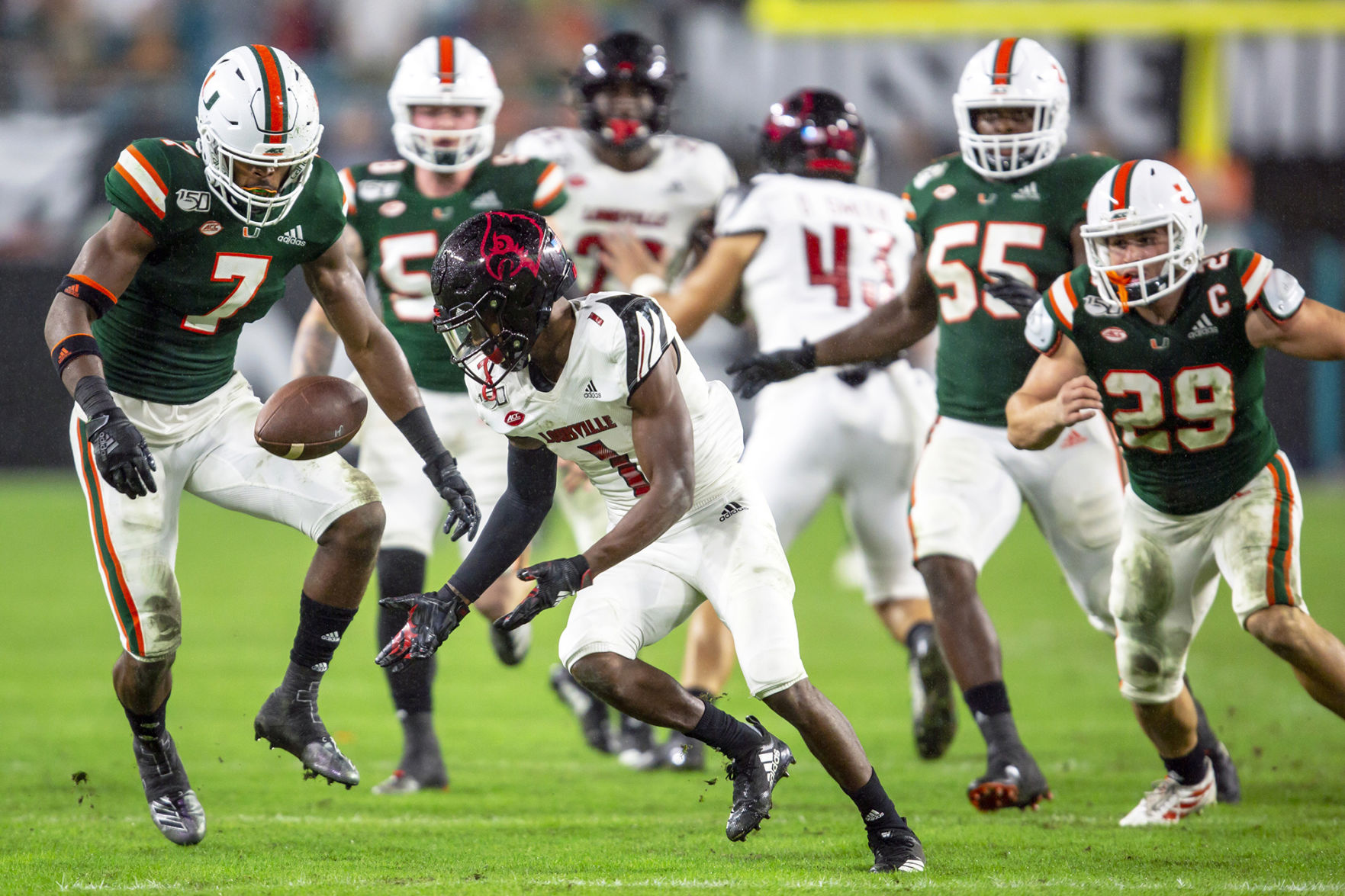Louisville WR Chatarius Atwell, 33-1